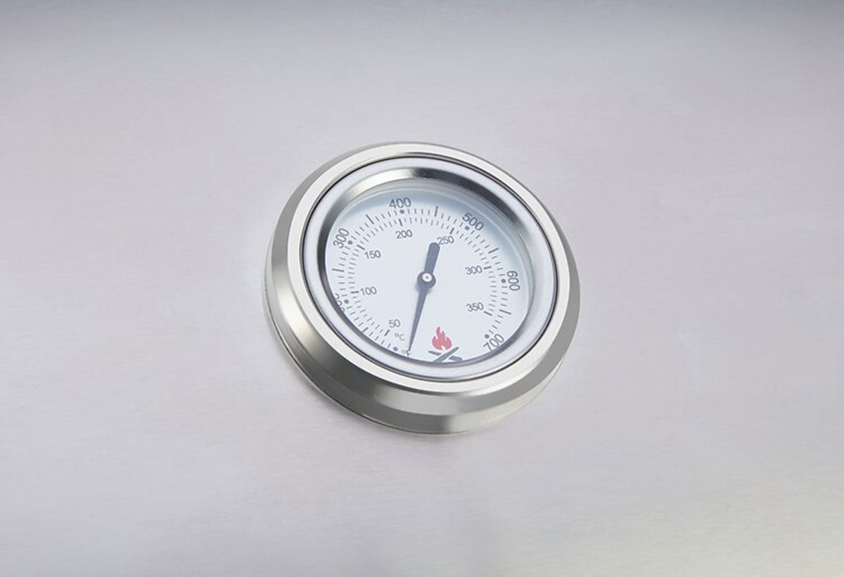 Εδώ απεικονίζεται το θερμόμετρο που διαθέτει.